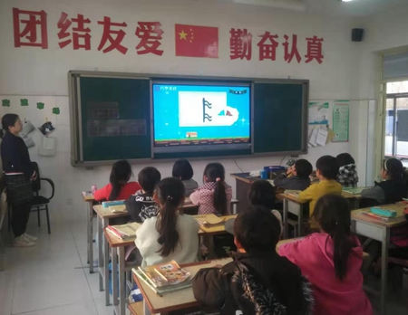 马蹄湾小学、_副本.jpg